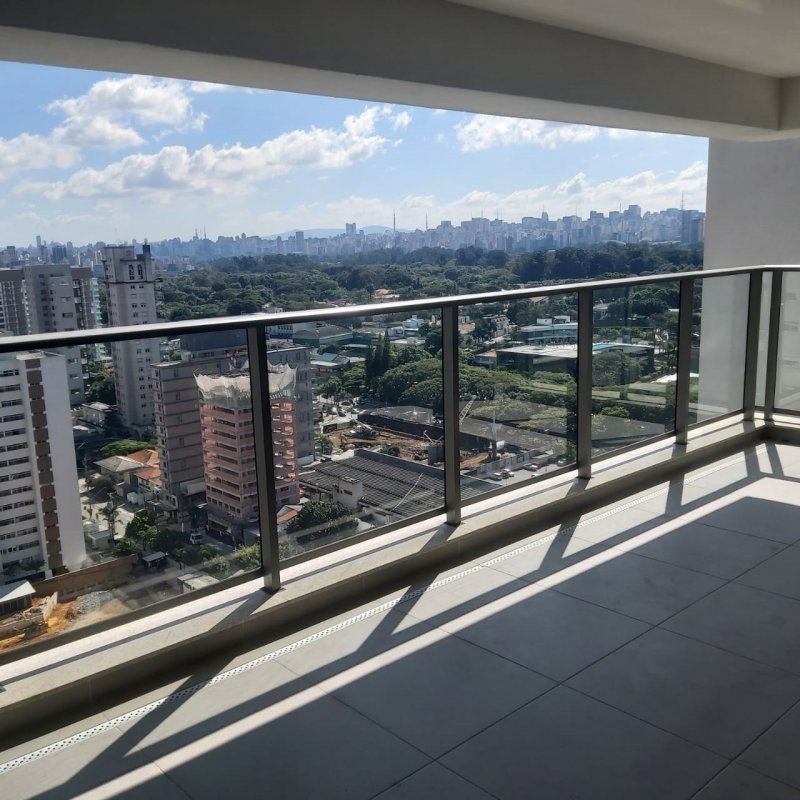 Apartamento - Venda - Moema - So Paulo - SP